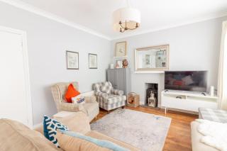 GuestReady - Tranquil Retreat in Kimmage - Crumlin - 3