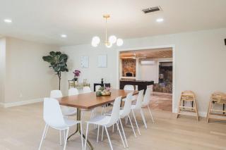 Casteel - 4,500 sq-ft retreat with a pool and hot tub in the middle of wine country! - Templeton - 2