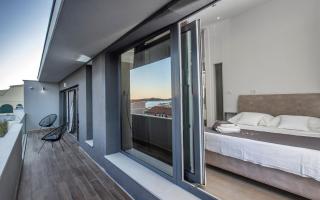 Luxury Villa M - 1