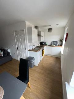 Riverside Relax 1 bedroom near Airport and City Centre PL - 6