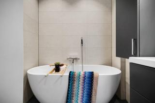 Dinbnb Apartments I 104 sqm of Comfort I 450m to City Beach I Bathtub - Bergen - 0