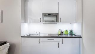 Noirettes 20 - Self Check In by Homenhancement - 2