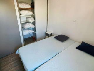 T2 RENOVE, CLIM, WI-FI, PISCINE, TENNIS, PARKING PRIVÉ À 100M PLAGE ROQUILLE - FR-1-607-20 - Cap d'Agde - 3