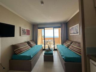 Appartement avec Vue Mer, Piscine et Parking à Cannes la Bocca, à 200m de la Plage - FR-1-609-55 - Cannes - 7