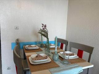 Appartement avec Vue Mer, Piscine et Parking à Cannes la Bocca, à 200m de la Plage - FR-1-609-55 - Cannes - 5