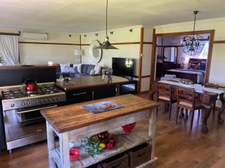 Rose and Ivy Cottages - Louis Trichardt - 1