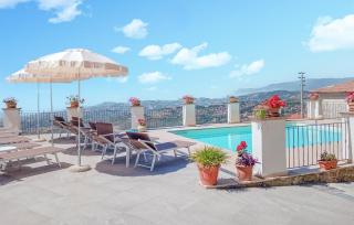 Cozy Home In Laureana Cilento - 1