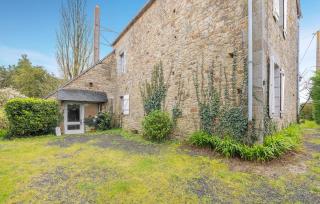 1 Bedroom Cozy Apartment In Tremblay - Les Portes du Coglais - 4