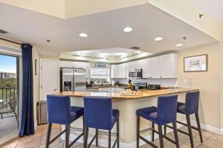 Beachside Bliss Walk to Beach Great Amenities OW5-401 - 7