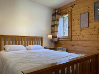 Appartement de standing au calme avec balcon et parking, au coeur de Samoëns - FR-1-624-23 - Samoëns - 1