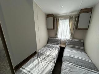 Deck Of The Bay - Cayton - Scarborough - 1