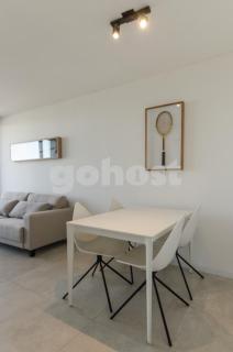 Versatile 2 bedroom apt near La Galeria - 1