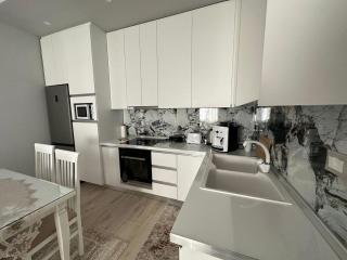 Modern City Suite - 6