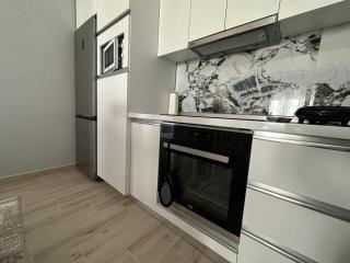 Modern City Suite - 4