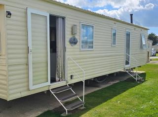 J.R. Holiday Homes - Clacton-on-Sea - 0