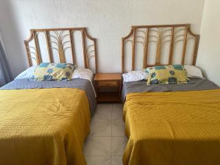 Las Golondrinas - 2