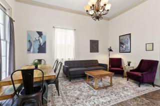 3BD HOME STEPS TO SAINT CHARLES Gated Parking - New Orleans - 4