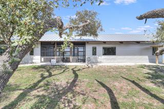 The Cape House 6031RPF - 5