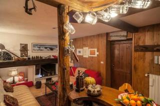 Modest & Cheap Tavern for a Spartan Retreat - Courmayeur - 3