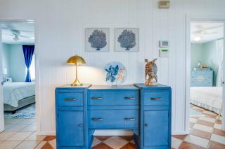 Perfect Summer Vacation/ Waterfront Property/Bay Views/ Ocean Views/ Boat Dock/ Kayak/Dog Friendly! - 3