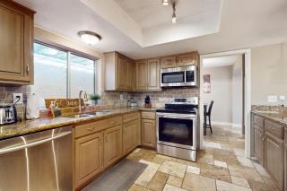 Sunny Scottsdale - Scottsdale - 2