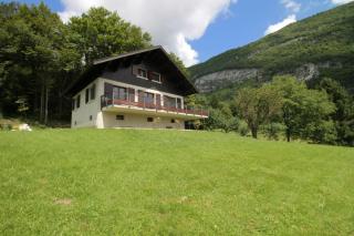 Comfortable Chalet - View of Lake Aiguebelette - Nances - 3