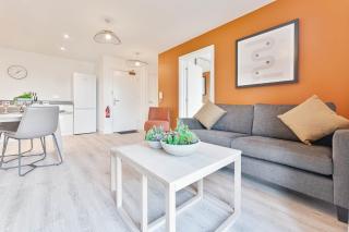 StayZeni, Hardwick House Derby Modern 2 Bed Flat - 4
