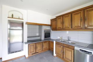 Beautiful villa on the slopes of Lake Aiguebelette! - Saint-Alban-de-Montbel - 4