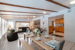 Private Pool & Yard Mins to Dining & University - Mobile - 8