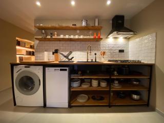 Cosy Getaway - 1