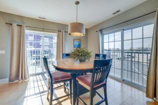 Idyllic New Buffalo Condo Walk to Beach and Shops! - New Buffalo - 8