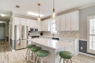Orange Beach Waterfront Condo with Pool Access! - 3