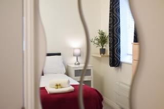 Air Maison - Whyke Haven Modern Apartment with Private Parking - Chichester - 2