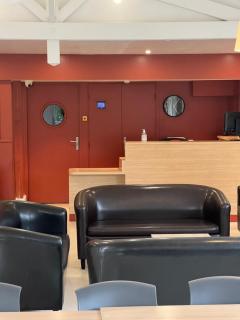 Budget Hotel Melun Sud - Dammarie Les Lys - 8