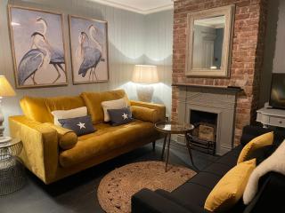 Charming Bight Cottage moments from beach by Whitstable-Holidays - 3