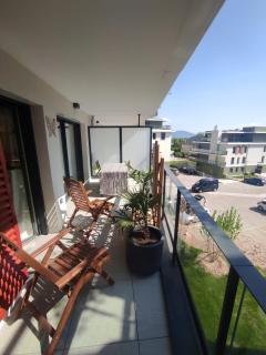 Charming 2 room apartment 300m walk from Lac du Bourget! - Le Bourget-du-Lac - 1