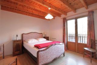 Comfortable family chalet 5 min drive from the lake - Viviers-du-Lac - 4