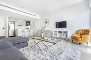 Frank Porter - Al Ghozlan 4 - Dubai - 7