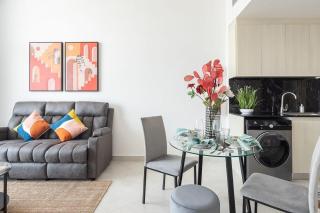 Frank Porter - Binghatti Avenue - 7