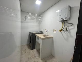 402 - Beautiful Apartament In Heart Of El Poblado - Medellín - 4