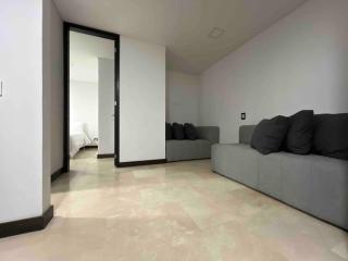 402 - Beautiful Apartament In Heart Of El Poblado - Medellín - 1