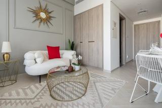 Frank Porter - Oxford 212 - Dubai - 3