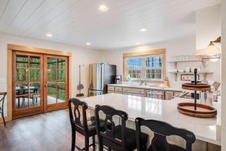Hillside Cottage - Boone - 1