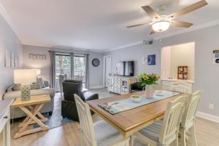 Balcony, Beach and Pool Access Hilton Head Condo! - Hilton Head Island - 9