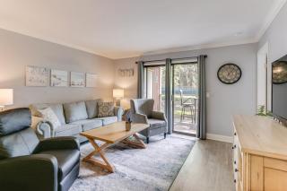 Balcony, Beach and Pool Access Hilton Head Condo! - Hilton Head Island - 6