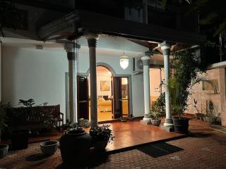Air conditioned 3 bed home! - 6