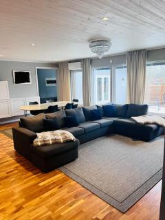Villa, Barnvänlig, nära strand/shopping - Halmstad - 0