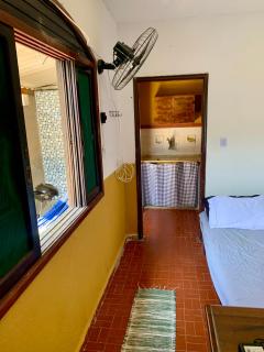 Casinha 4 quadras da praia com churrasqueira e garagem - Praia Grande - 0