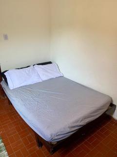 Casinha 4 quadras da praia com churrasqueira e garagem - Praia Grande - 6