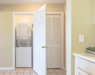 Branson Condo on Table Rock with Lake Views and Pool and WiFI close to Silver Dollar City - Branson - 3